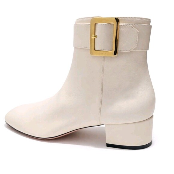 Bally Jay Buckle Womens Leather Ankle Boots Cream Size 39.5 US 9 New w/ Box Dust - Picture 5 of 16